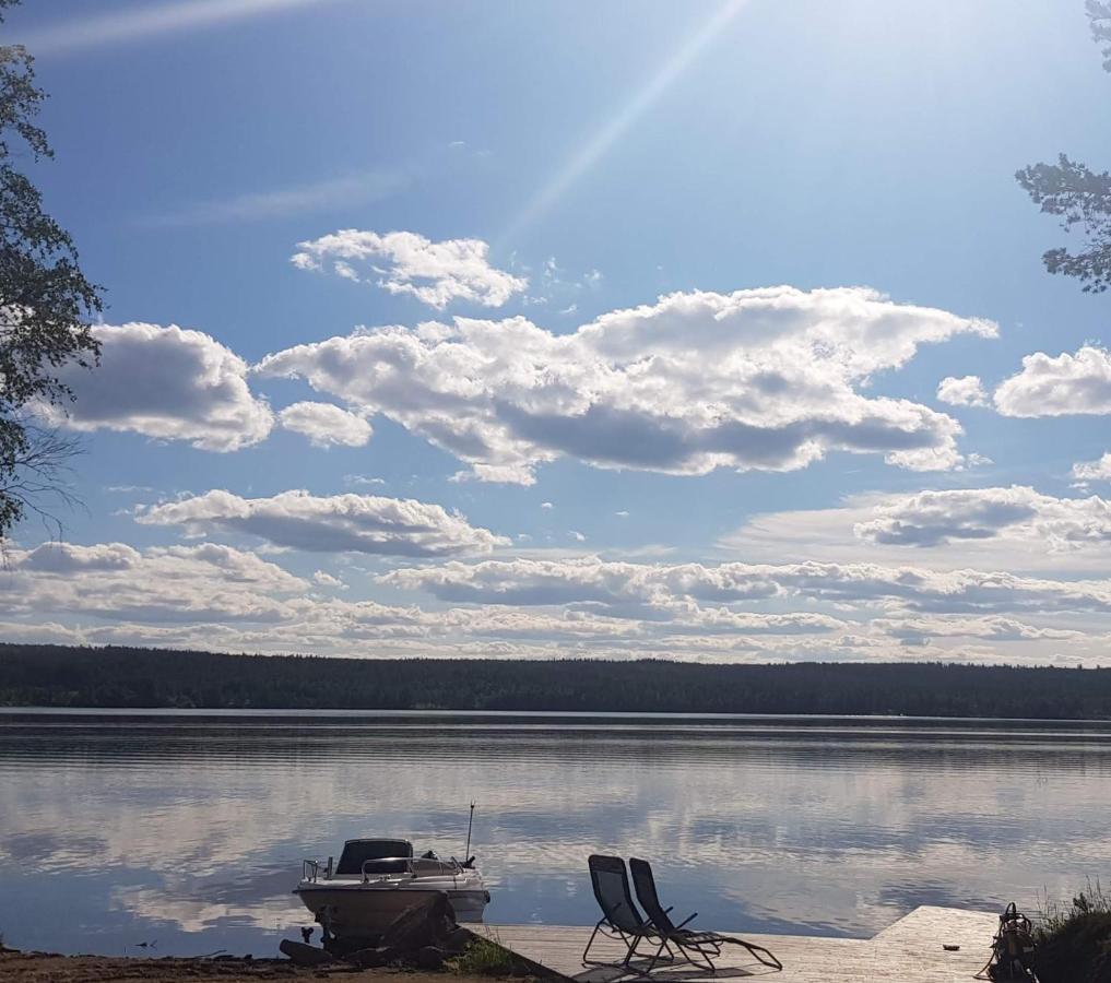 Villanorva Saarenkyla Bagian luar foto